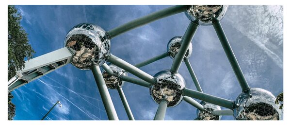 Kép - atomium Brüsszelben (120x50 cm)