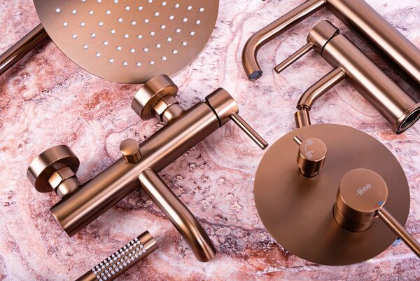 Zuhanyszett rejtett Rea Lungo Copper Brush + box