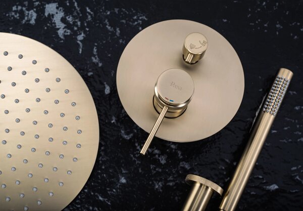 Zuhanyszett rejtett Rea Lungo Grip Gold Brush + box