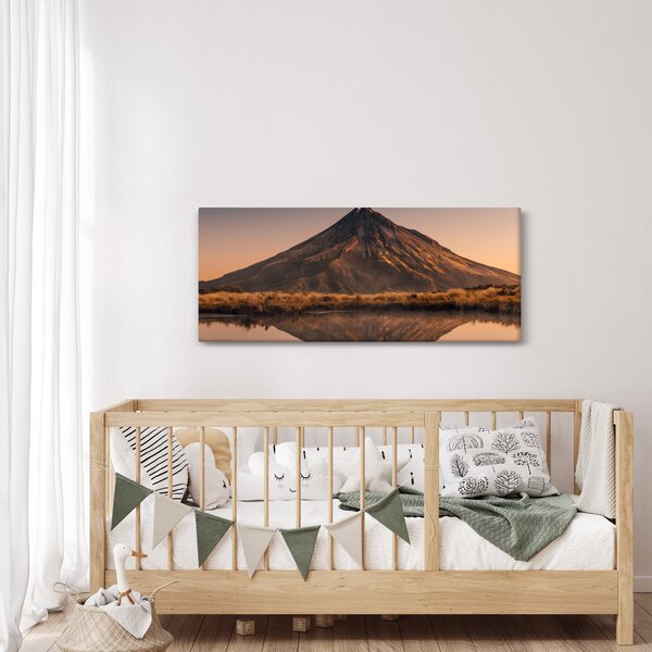 A Mount Taranaki visszaverődése, Új-Zéland (120x50 cm)
