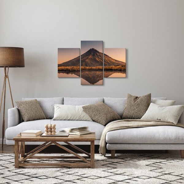 A Mount Taranaki visszaverődése, Új-Zéland (90x60 cm)