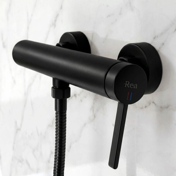 Zuhanycsaptelep Rivo Black