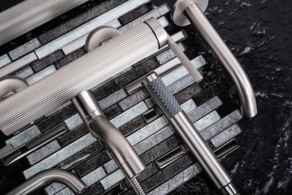 Fürdőkád csaptelep Argon Brush Nickel