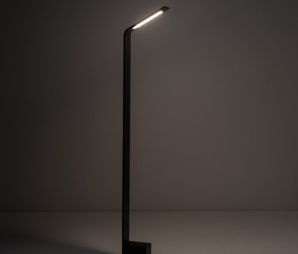 Slim LED kültéri állólámpa