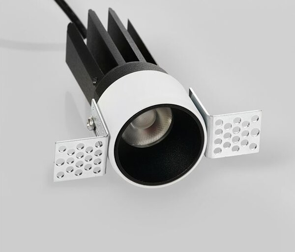 Dash LED álmennyezetbe süllyeszthető spotlámpa