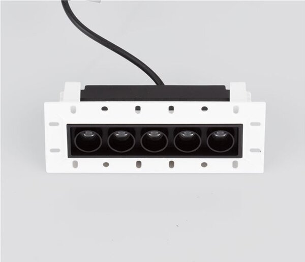 Stealth LED álmennyezetbe süllyeszthető spotlámpa