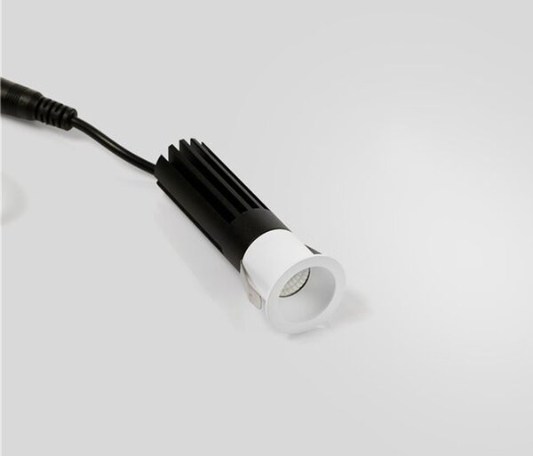 Baculus LED álmennyezetbe süllyeszthető spotlámpa