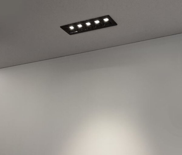 Swan LED álmennyezetbe süllyeszthető spotlámpa