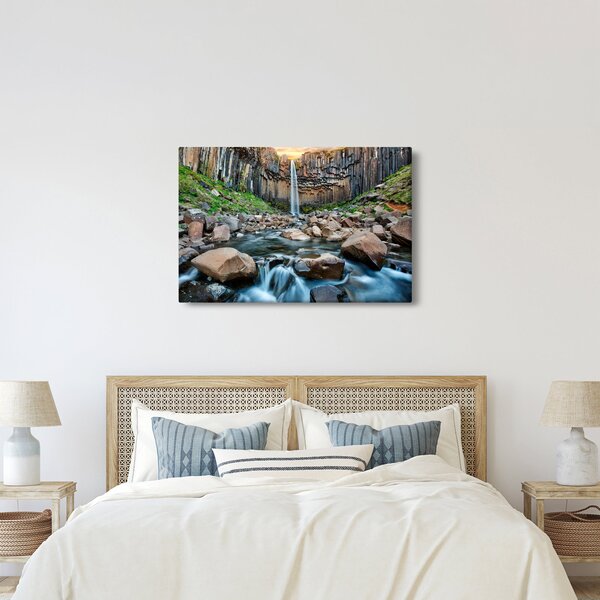 Kép - Svartifossi vízesés, Izland (90x60 cm)