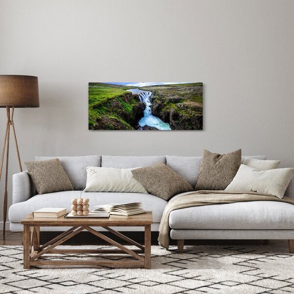 Egy kép a vízesésről a sziklák között (120x50 cm)