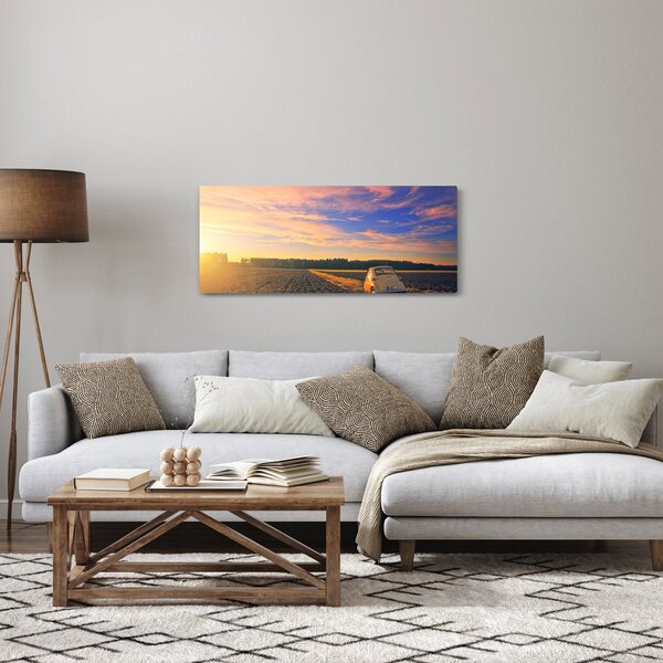 Egy sárga autó képe a mezőn (120x50 cm)