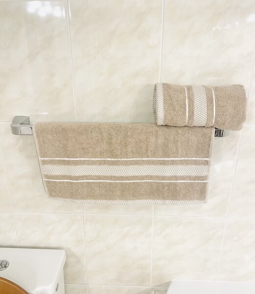 4 db Monaco barna fürdőlepedő szett 70x140cm és törölközők 50x90cm