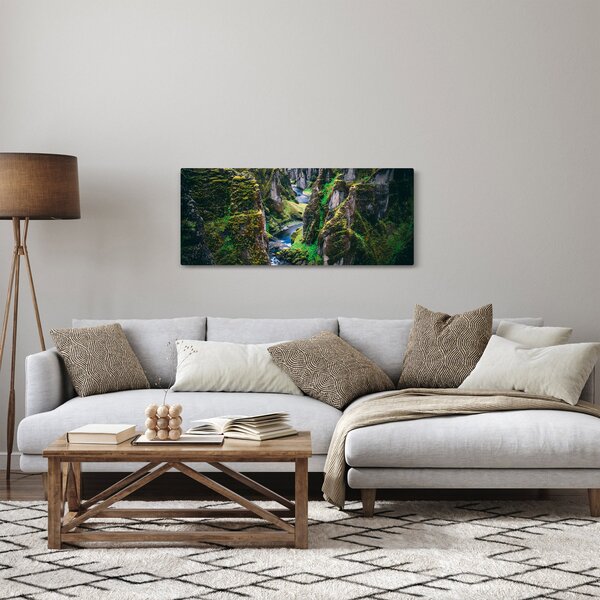 Kép - Folyó a sziklás völgyben (120x50 cm)