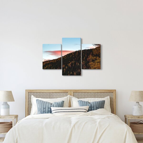Kép a domb fölött (90x60 cm)
