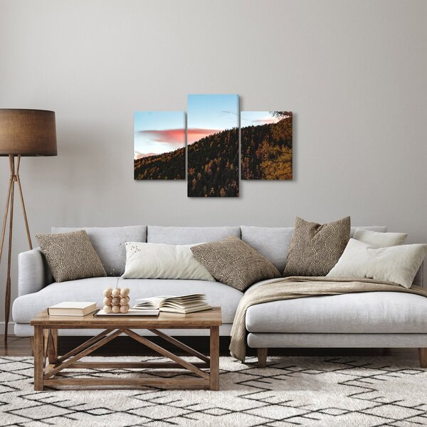 Kép a domb fölött (90x60 cm)