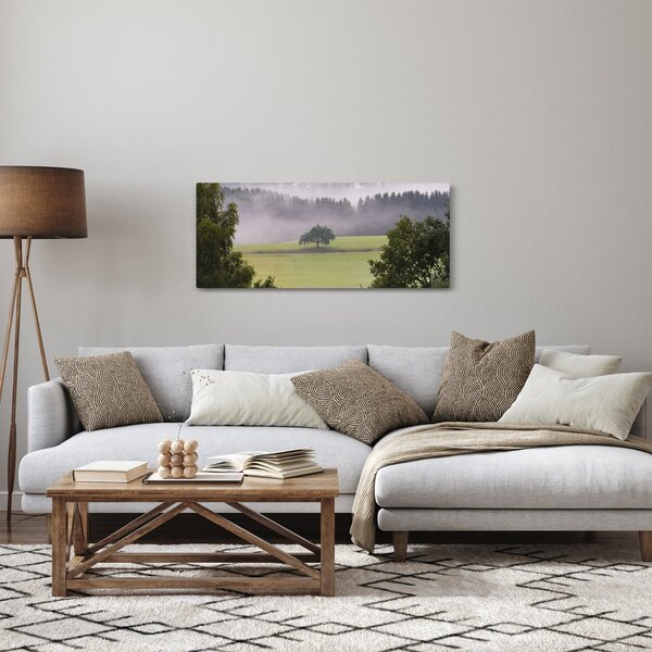 Egy kép a rétről egy fával (120x50 cm)