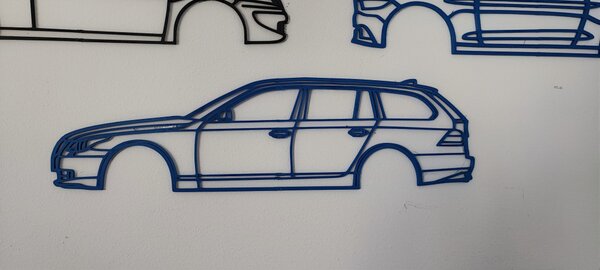 BMW E61 faldekoráció