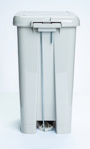 * Pedálos szemetes 15 L SLIM bézs