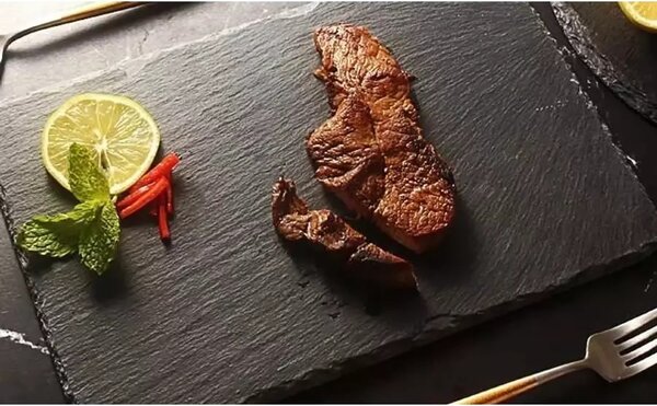 Nyeles pala tálaló, akáciafa tartóval (34x18 cm-es)