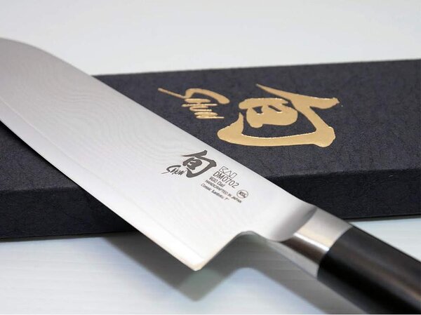 KAI Shun Classic Santoku szakácskés 18cm (DM-0702)