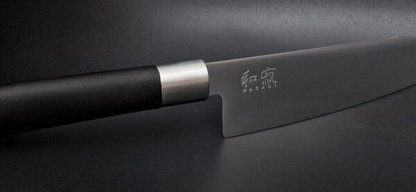KAI Wasabi Black szeletelőkés 23cm (6723L)