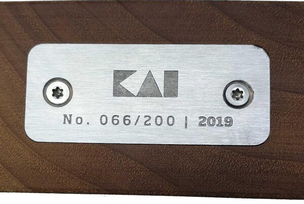 KAI diófa vágódeszka (limitált) (DM-0809)