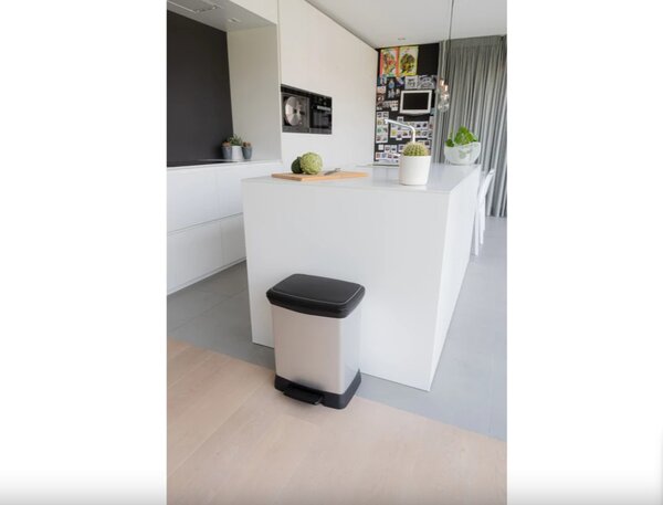 Curver Duo Deco pedálos szelektív szemetes 10+18 L 39x29x50,5 cm ezüst-fekete