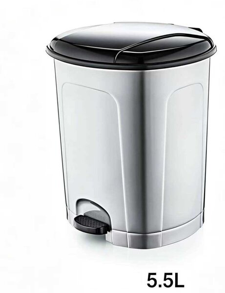 SZEMETES PEDÁLOS MŰA. 5,5L