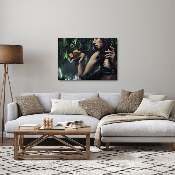 Egy bájos nő képe pillangóval (70x50 cm)