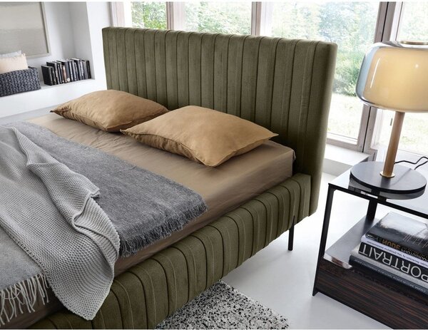 Zöld kárpitozott ágyneműtartós franciaágy ágyráccsal 160x200 cm Plissa – ELTAP