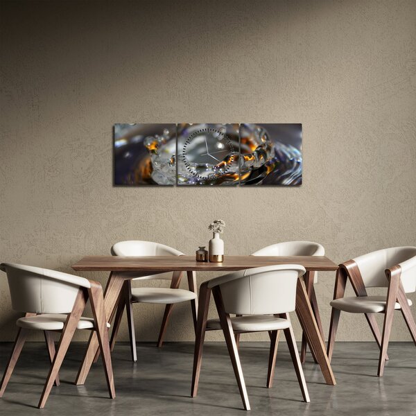 Vízcseppekből készült karkötő képe (órával) (90x30 cm)