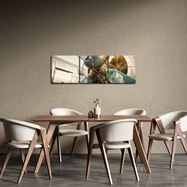 Kép - Egy régi repülőgép légcsavarja (órával) (90x30 cm)
