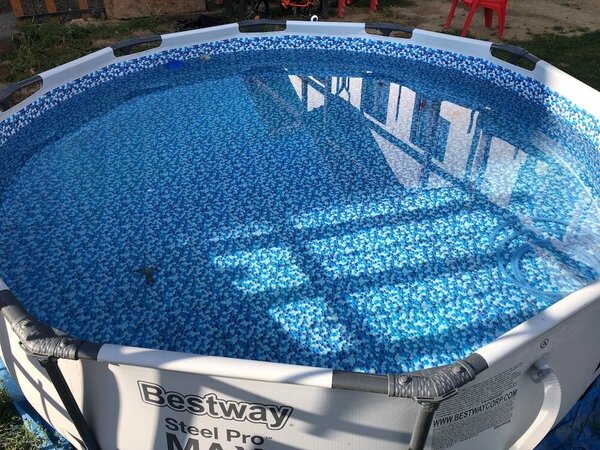 Bestway Steel Pro MAX fémkeretes medence, 305x76 cm, minden tartozékkal
