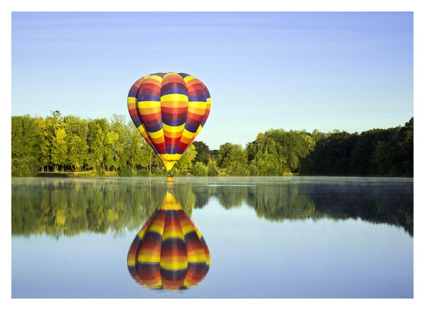 Hőlégballon a tónál képe (üvegen) (70x50 cm)