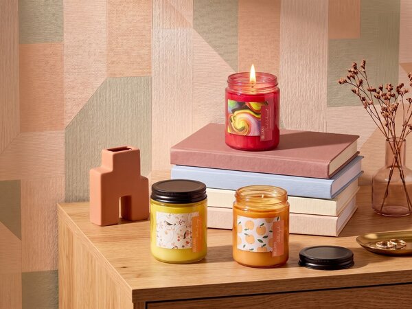 Illatgyertya háromdarabos szettben FRUITY BLOOM Szójaviasz Gyümölcsös jegyek