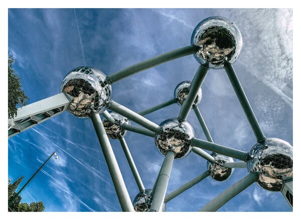 Kép - atomium Brüsszelben (üvegen) (70x50 cm)