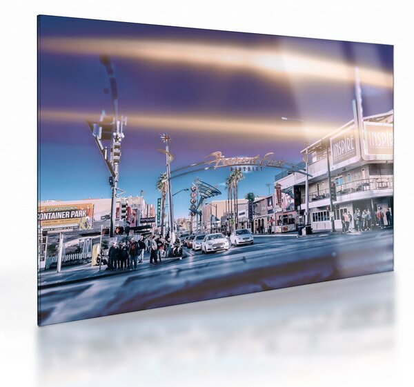 Kép egy utcáról Las Vegasban (üvegen) (70x50 cm)