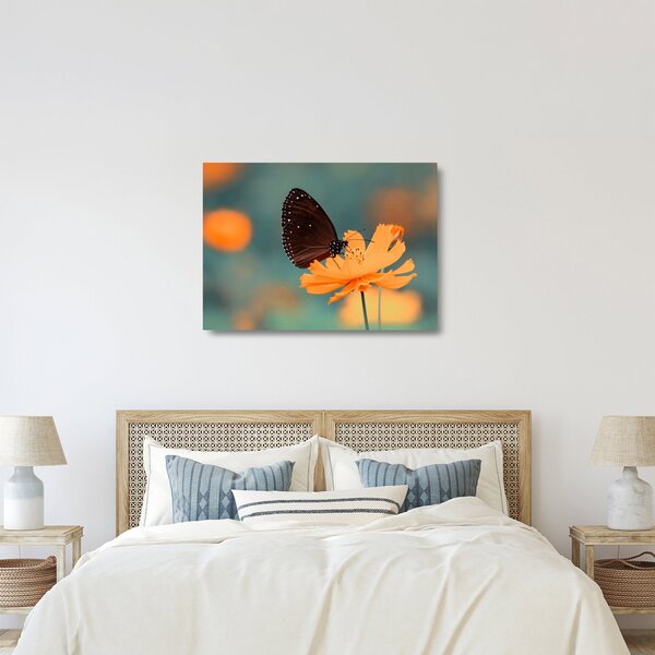 Kép - pillangó narancssárga virágon (üvegen) (70x50 cm)