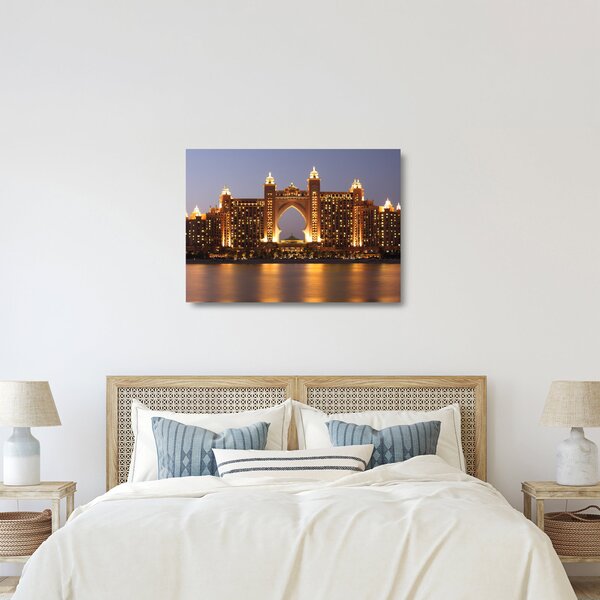 Kép egy épületról Dubajban (üvegen) (70x50 cm)