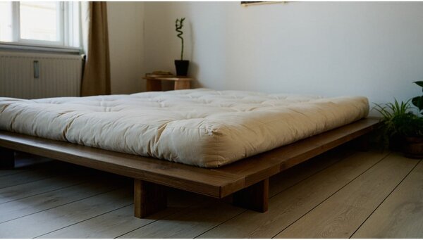 Barna borovi fenyő franciaágy ágyráccsal 180x200 cm Japan – Karup Design