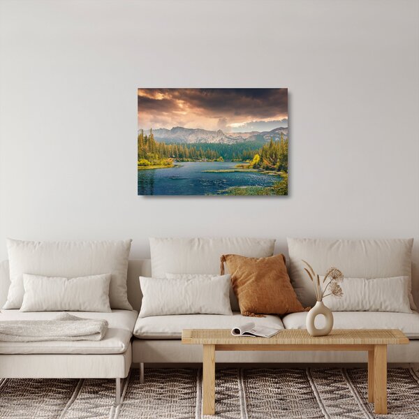 Egy kép a hegyi folyó és a hegyek (üvegen) (70x50 cm)