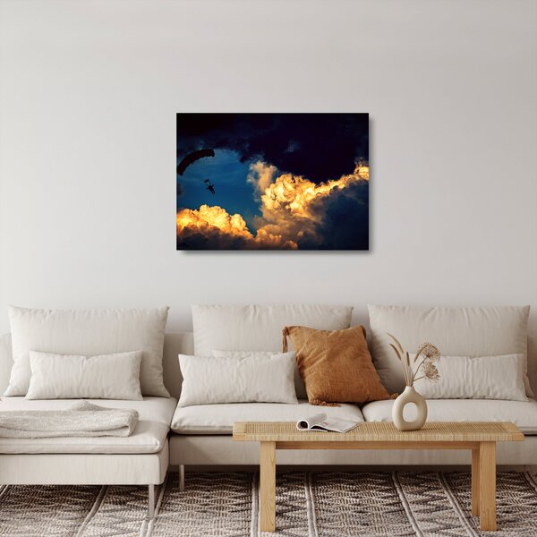 Ejtőernyős a felhőkben képe (üvegen) (70x50 cm)
