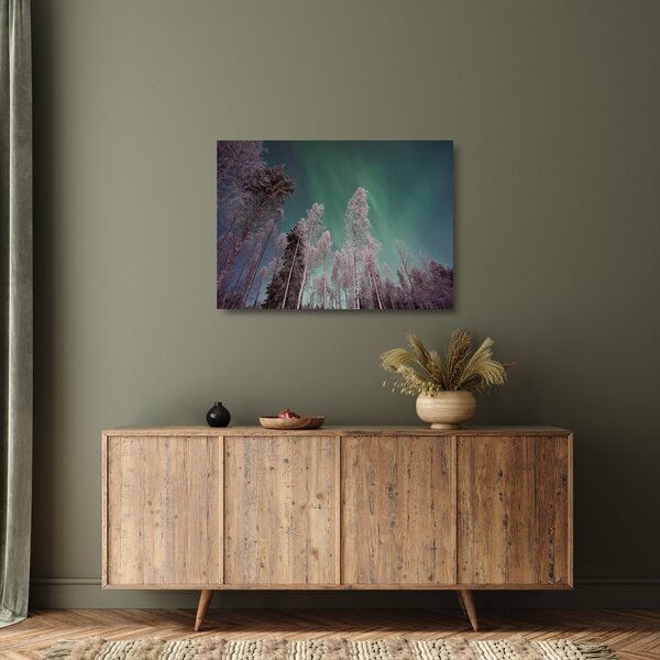 Az aurora borealis képe fagyos fák felett (üvegen) (70x50 cm)