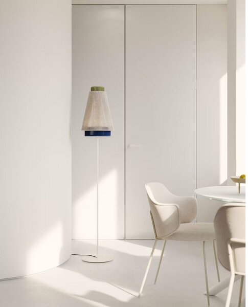 Állólámpa textil búrával (magasság 163 cm) Yuvia – Kave Home