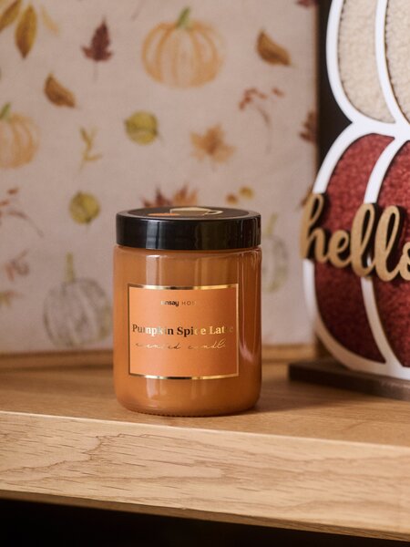 Sinsay - Gyertya Pumpkin Spice Latte - borostyánszínű