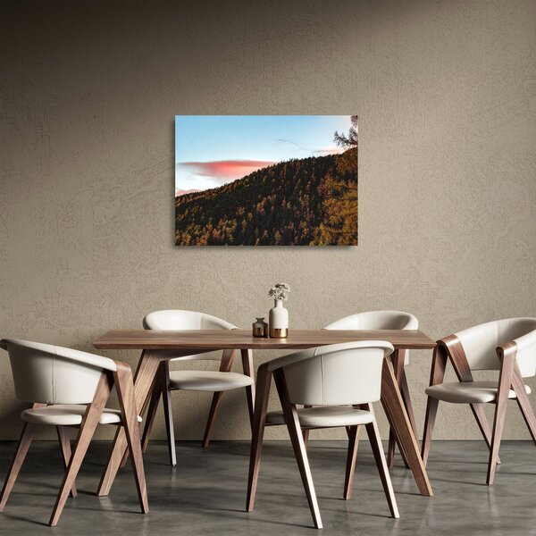 Kép a domb fölött (üvegen) (70x50 cm)