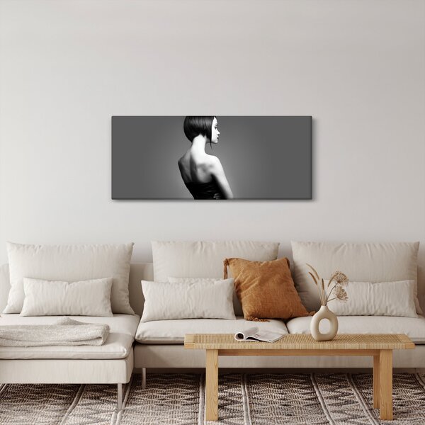 Egy elegáns nő képe (120x50 cm)