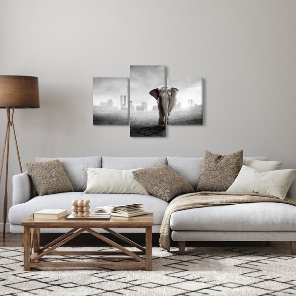Kép -Elefánt egy nagyvárosban, fekete-fehér változat (90x60 cm)