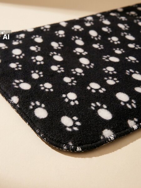 Sinsay - Kisállattakaró mancsos mintával - fekete