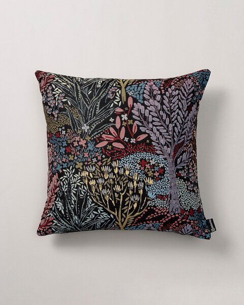 Párnahuzat Kinga termék színe színes szövet fonott, mintás